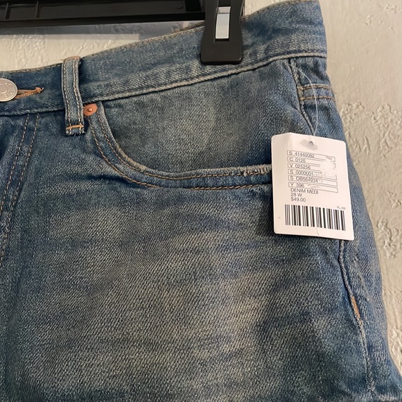 NWT BDG Essential Mid Rise Denim Short - Picture 5 of 11